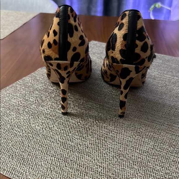 Via Spiga Black and Brown Heels with Pointed Toe and Stiletto Heel - Picture 3 of 4